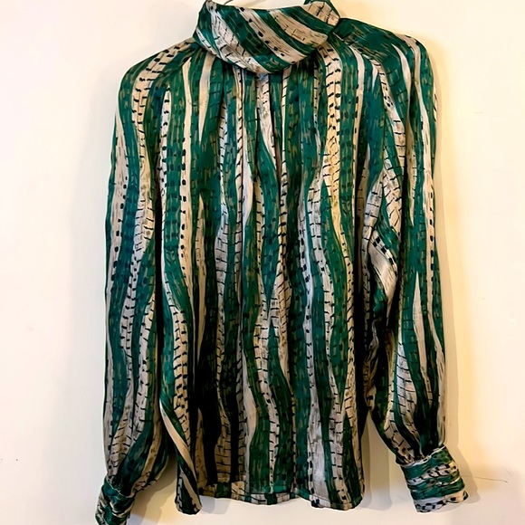 Tess Renaissance Style Button Neck & Sleeve Sz - Picture 9 of 16